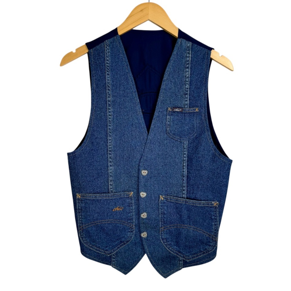 Vtg Chic Denim Western Vest Dark Wash Heart Buttons Sz Medium